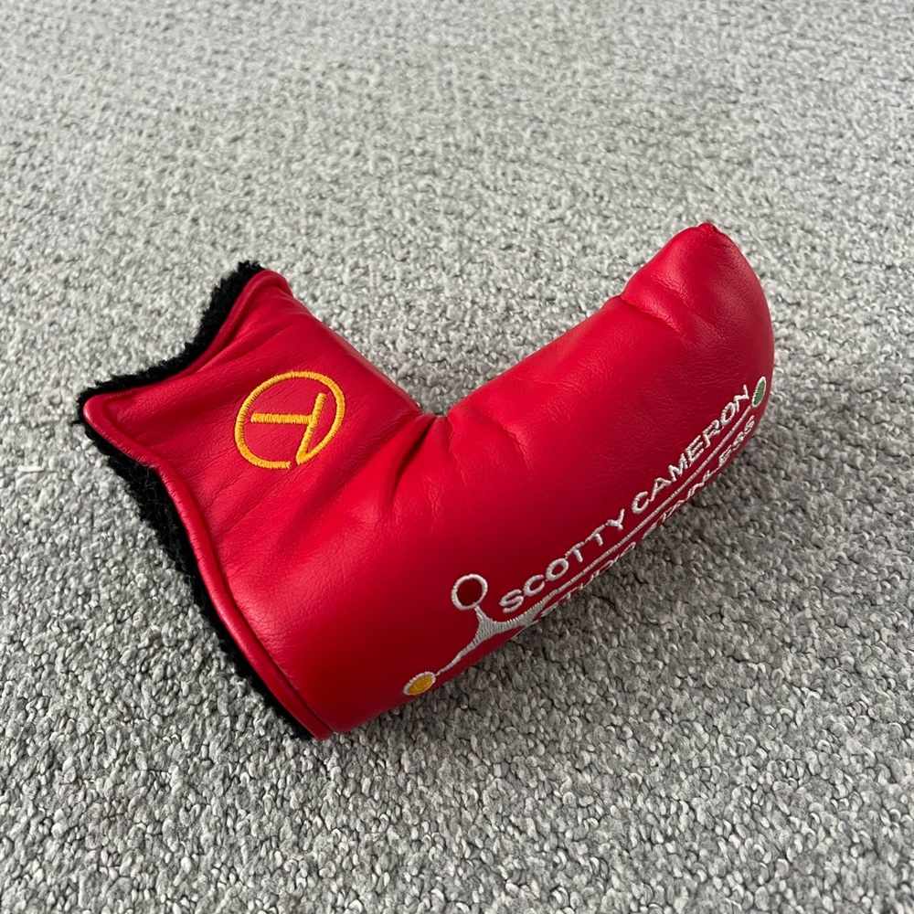 Scotty Cameron Circle T Red Putter Headcover